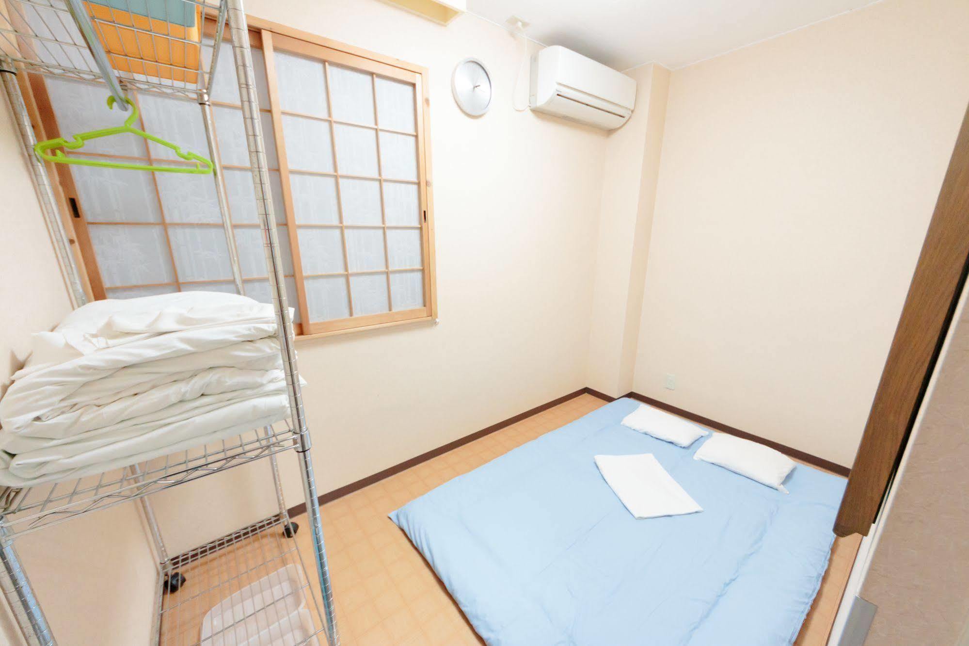 Namba Hostel Osaka Exterior foto